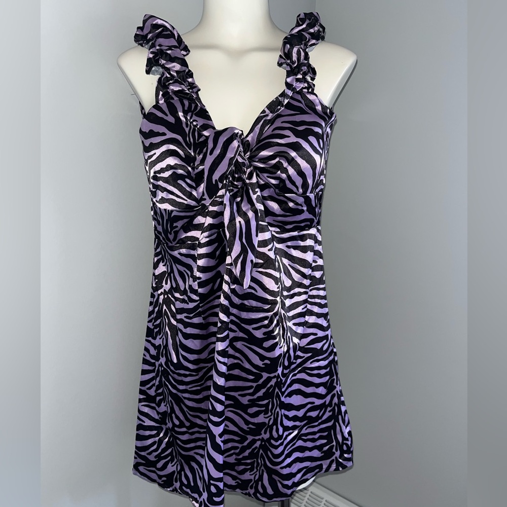 C 98 Purple Night Gown